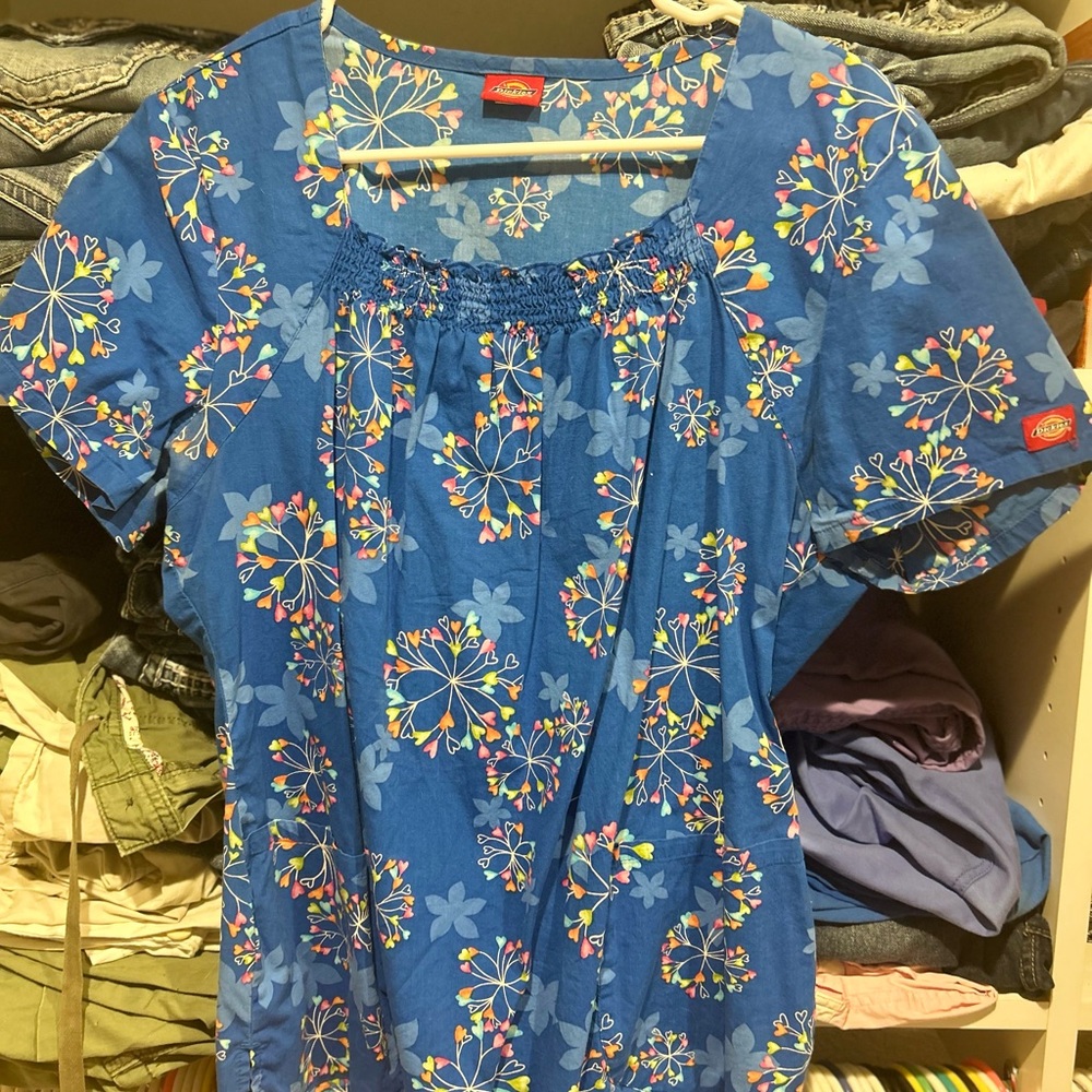Cute Dickies scrub top